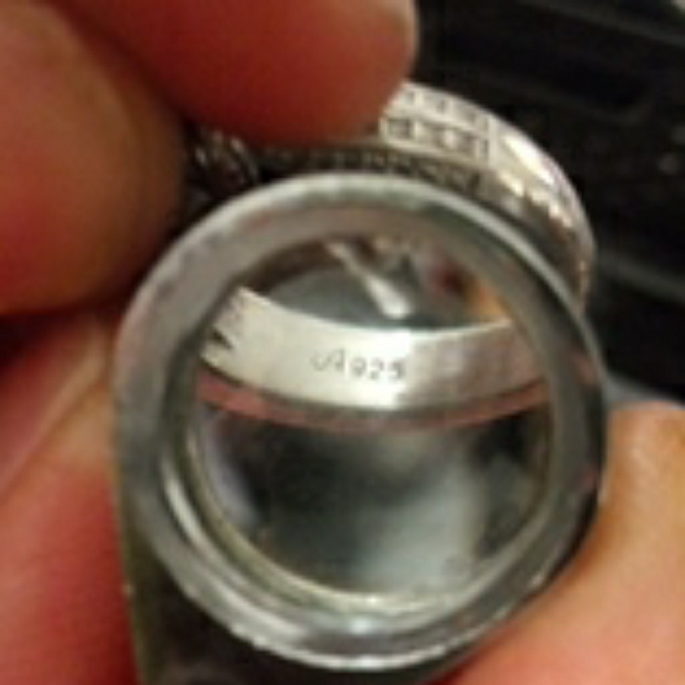 Silver ring - Picture 8 of 8